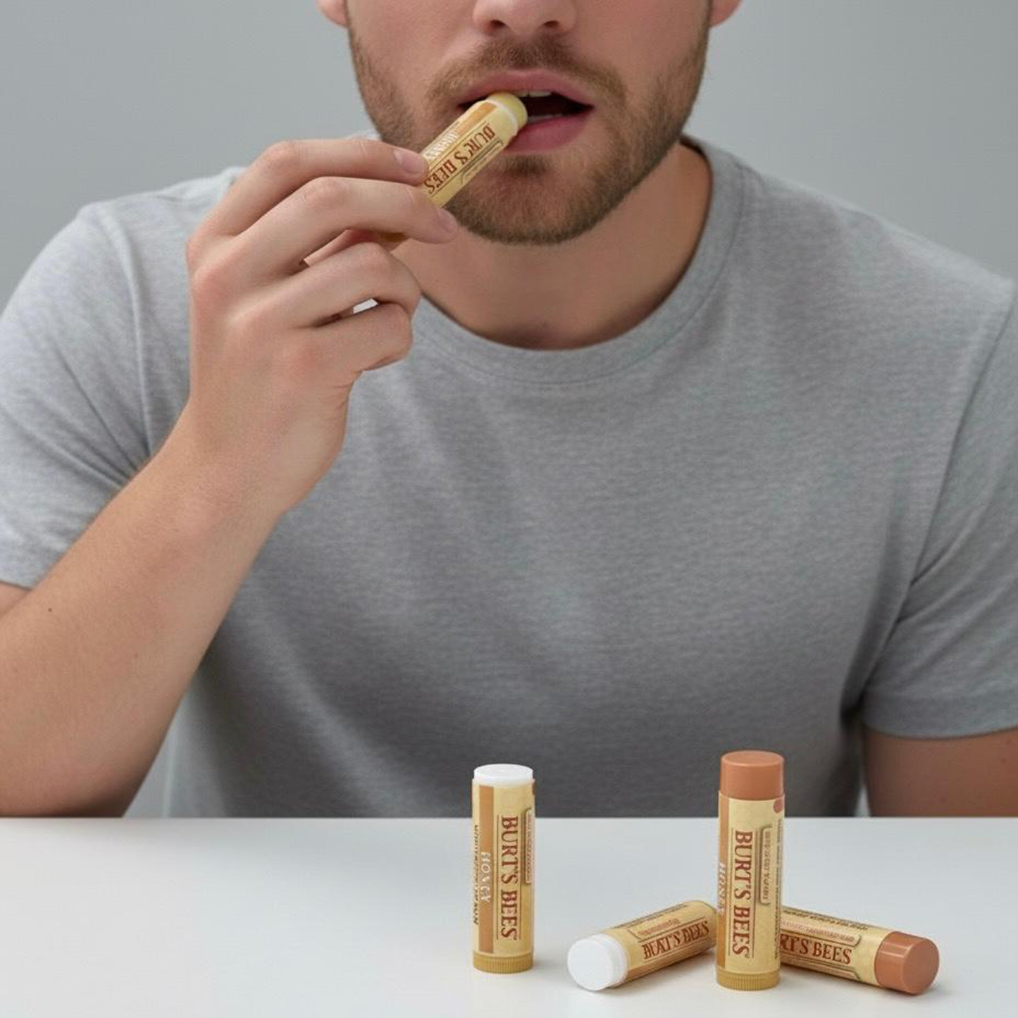 Burt’s Bees – Honey Lip Balm (0.15 oz / 4.25 g)