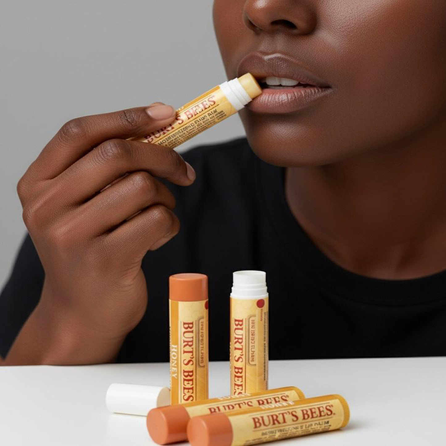 Burt’s Bees – Honey Lip Balm (0.15 oz / 4.25 g)